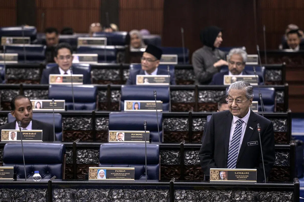  希盟政府必须争取至少9名反对党议员支持才能通过修宪。（马新社） 