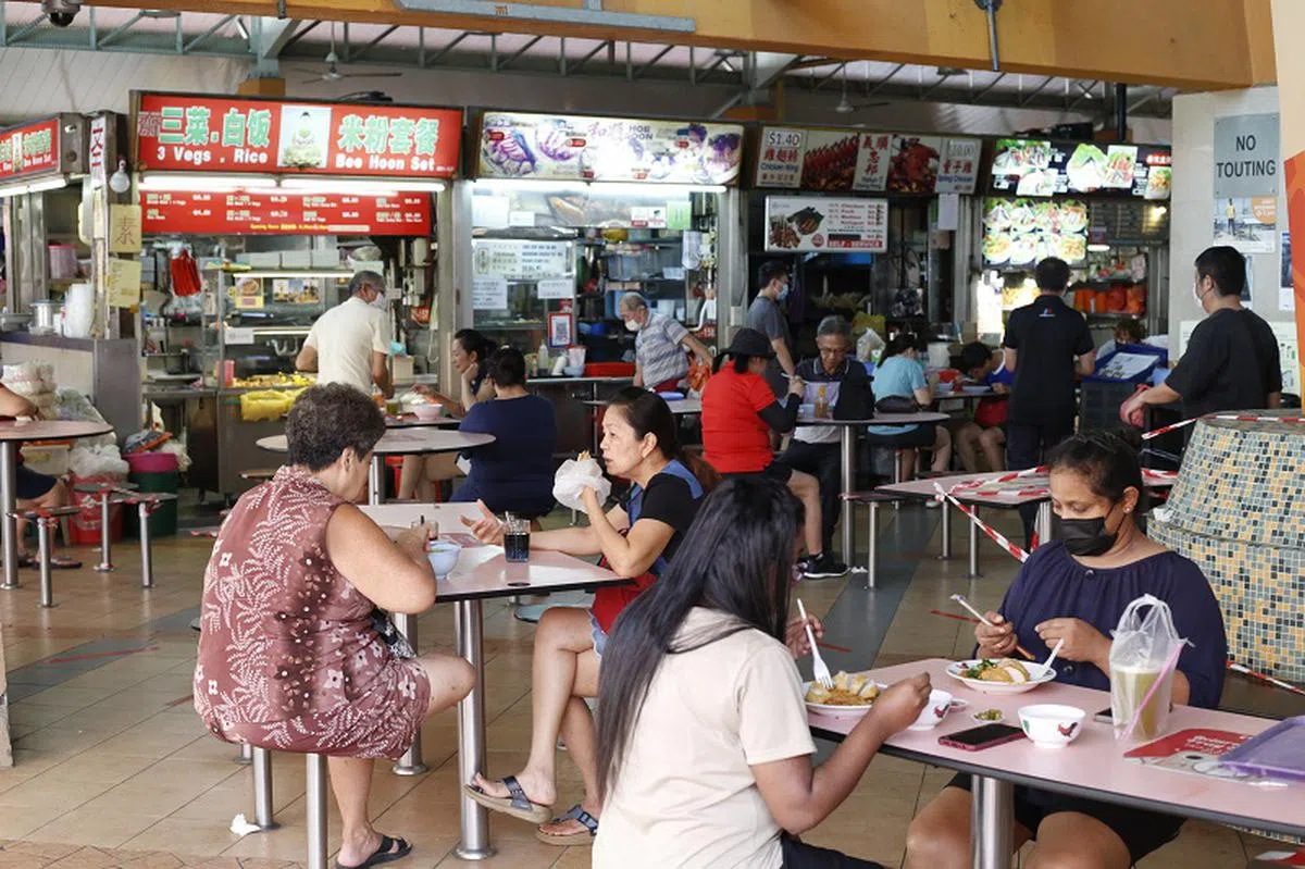 小市民最关注日常生活的物价。（联合晚报）