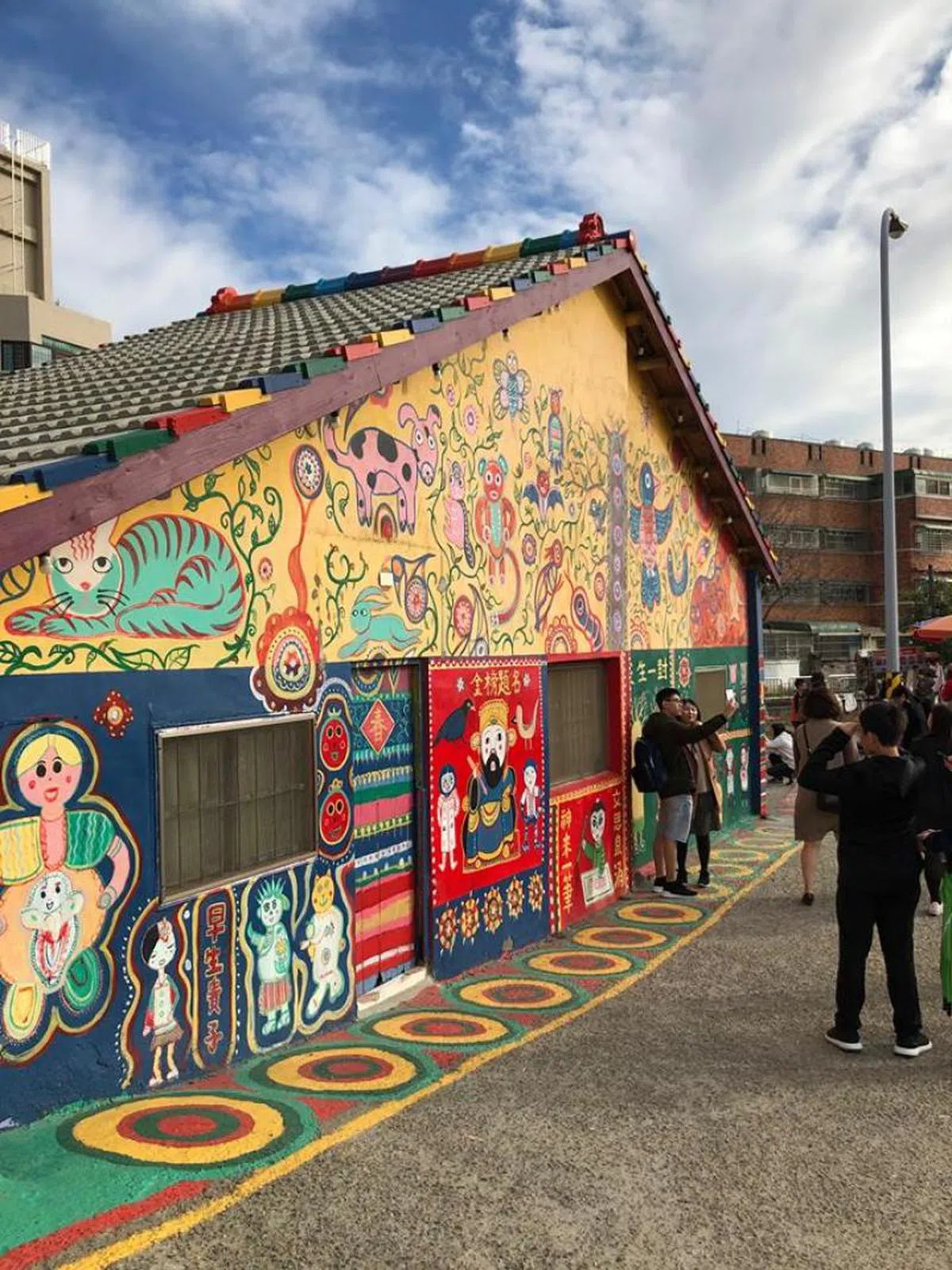  彩虹眷村目前被誉为全台湾十大Instagram打卡点。（卢丽珊摄） 