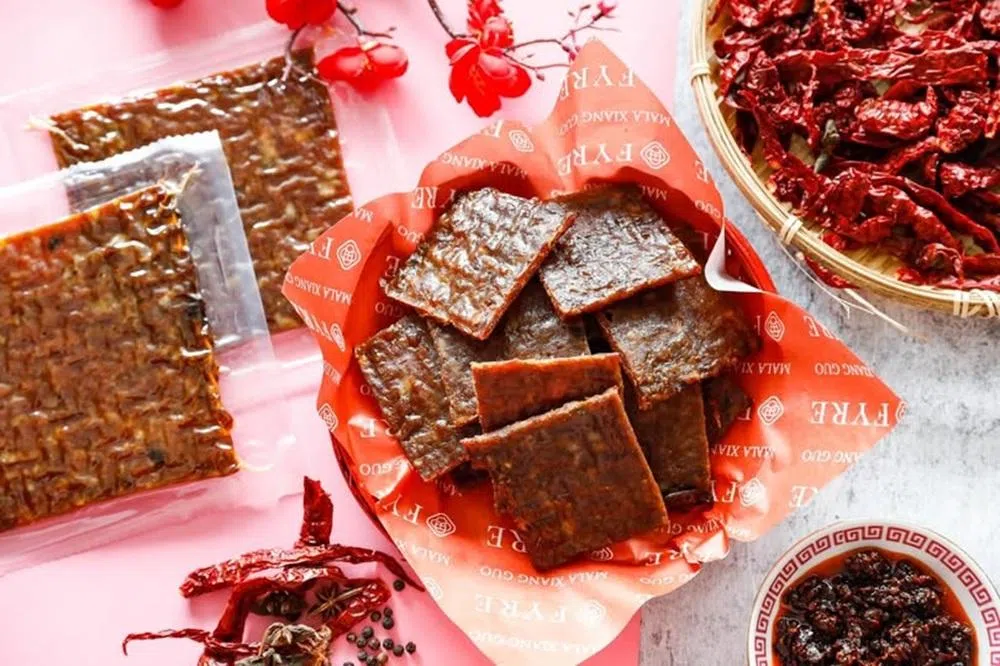 本地新肉干品牌Fyresg推出的麻辣香锅口味肉干。