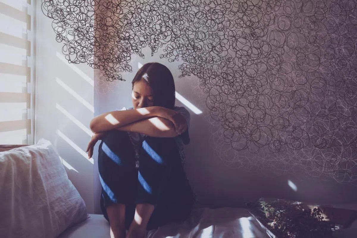  很多少年男女从社交媒体中产生焦虑、被霸凌和恐惧错失症。（示意图） 