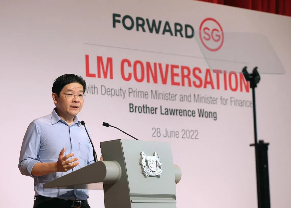 黄循财副总理正式推介“新加坡携手前进”运动。（取自黄循财面簿）