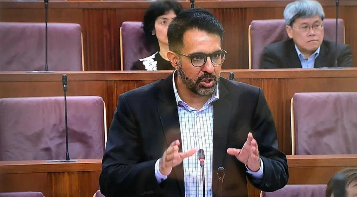  工人党秘书长、阿裕尼集选区议员毕丹星。（国会视频截图） 