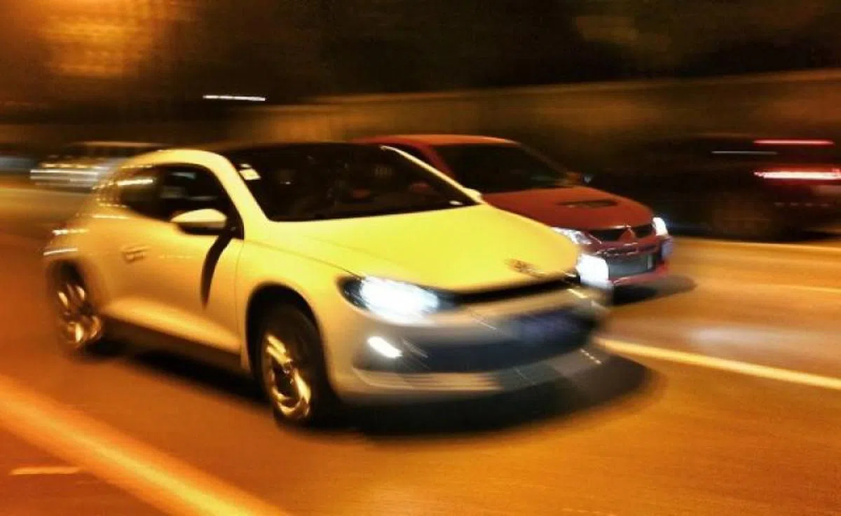  飙车示意图。（互联网） 