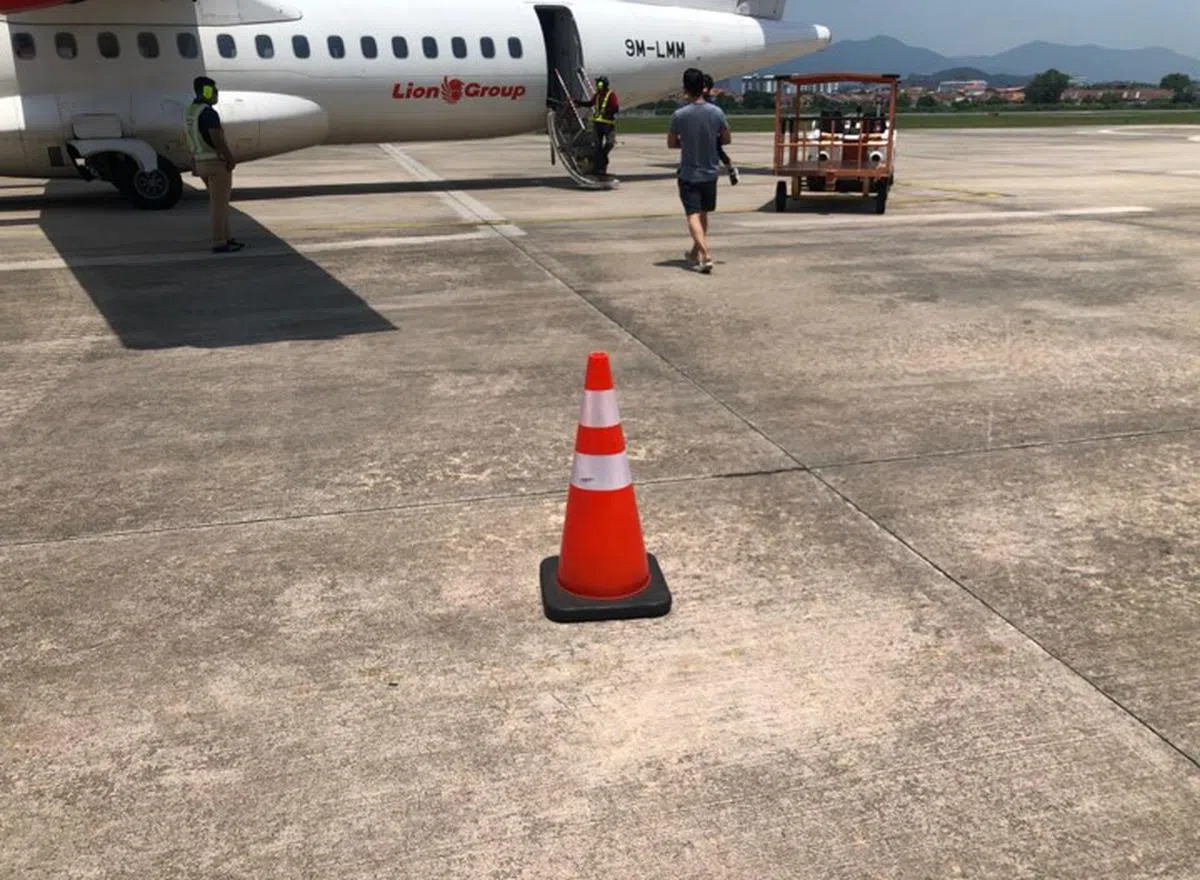  我们乘坐马印航空从怡保机场起飞。（作者提供） 