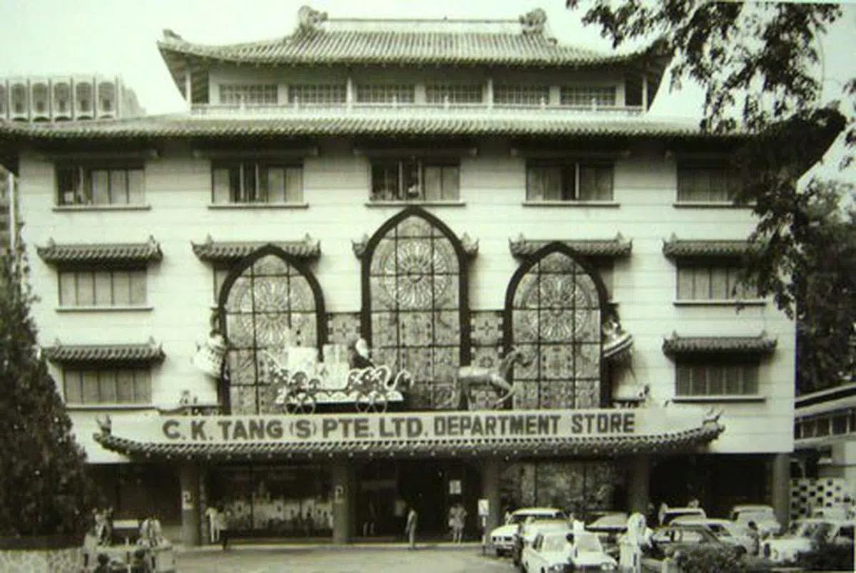  1950年代的诗家董百货公司。（互联网） 