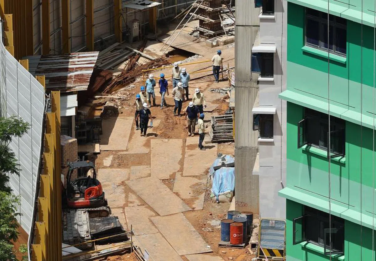 蔡厝港一处兴建中的组屋于7月7日发生工伤死亡意外。（联合早报）