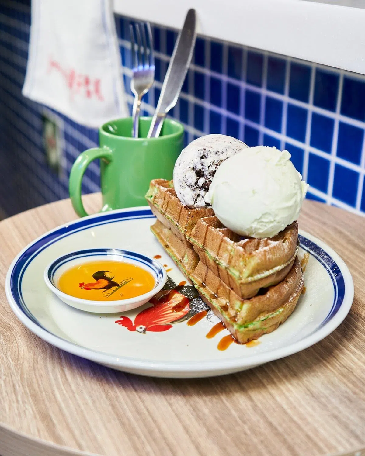 雪糕加松饼未必是必需品，但对一些人来说会不会是必需？（No Horse Run Gelato脸书）