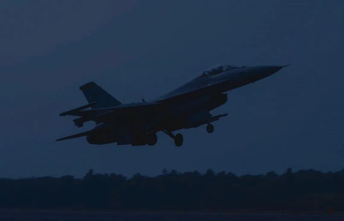 F-16战斗机。（黄永宏面簿）