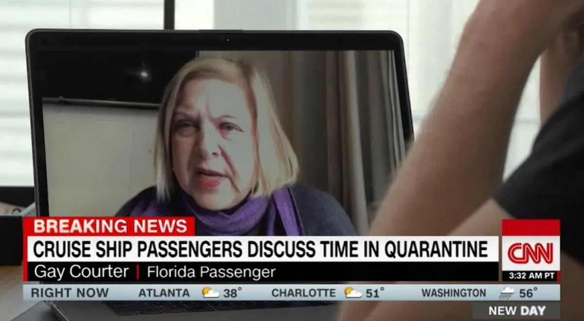  美国女士盖伊·蔻特尔接受CNN视频采访。（CNN新闻视频截图） 