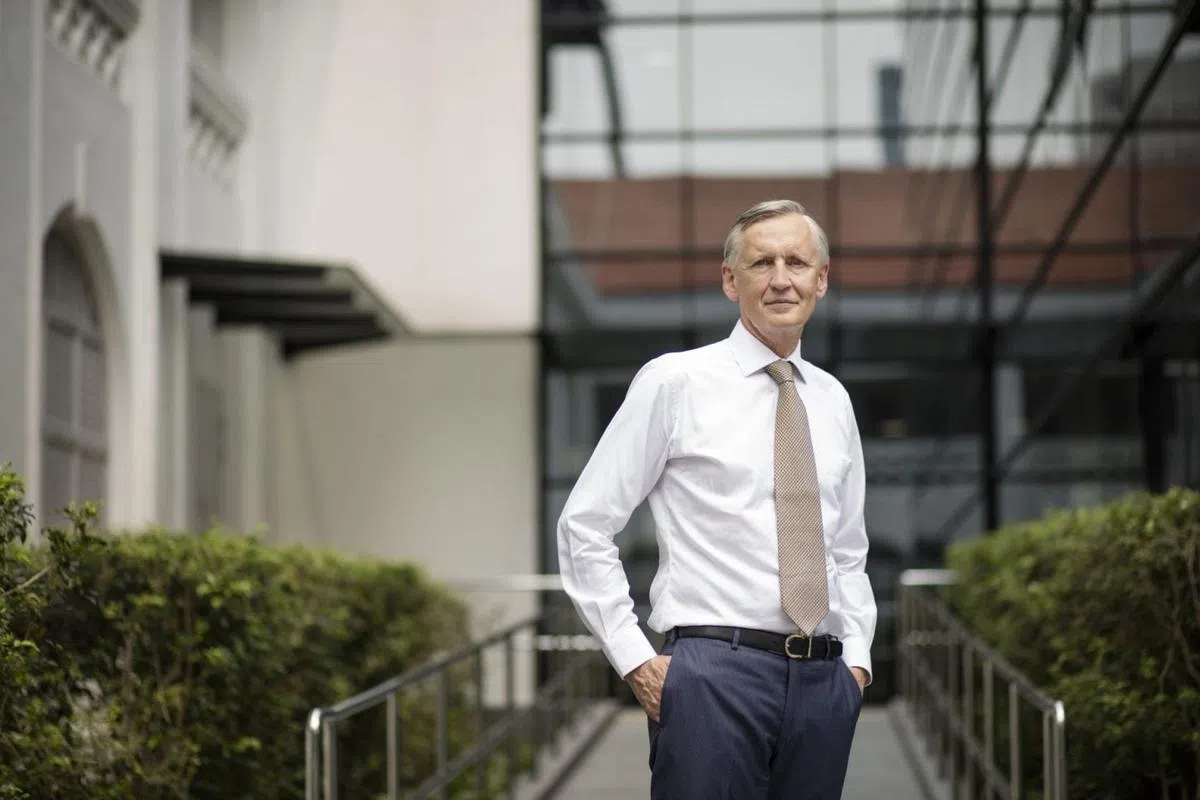  李光前医学院现任院长贝斯特教授在担任院长近七年后，即将退休。（南洋理工大学官网） 