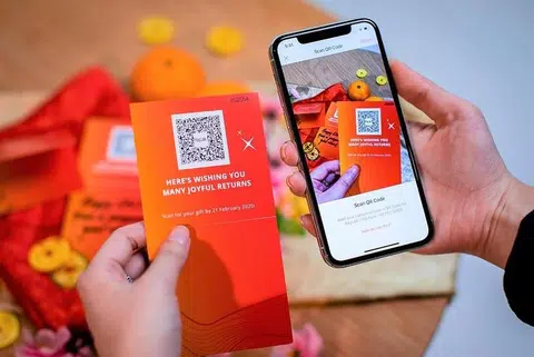 金融管理局鼓励国人在来临的农历新年使用电子红包，图为星展银行推出的QR码礼物卡（QR Gift card）。（星展银行）
