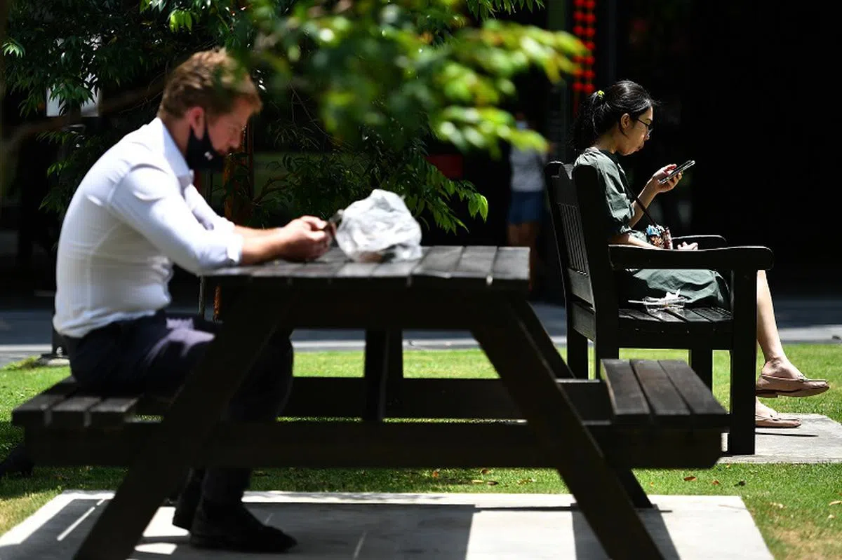 下班后要求提交手机剩余电力截图，才算侵犯员工隐私？（海峡时报）