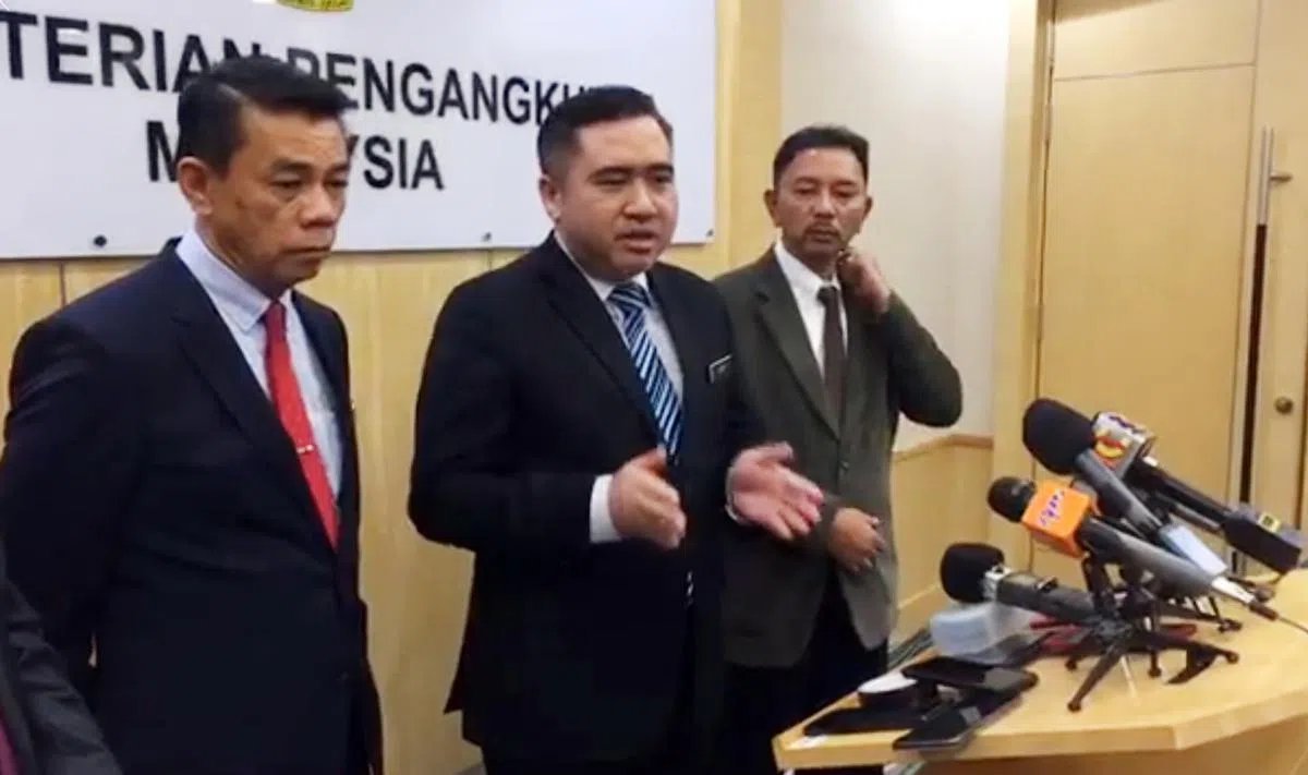  马国交通部长陆兆福.。（陆兆福面簿） 