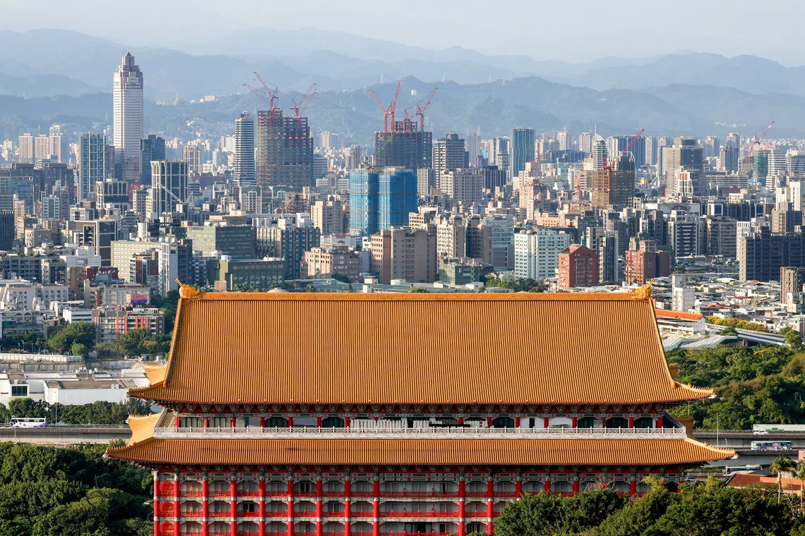 鸟瞰台北城市风景。