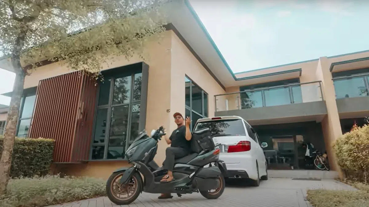 送餐员在马国租住豪华别墅的“励志”故事引起不小讨论。（互联网）