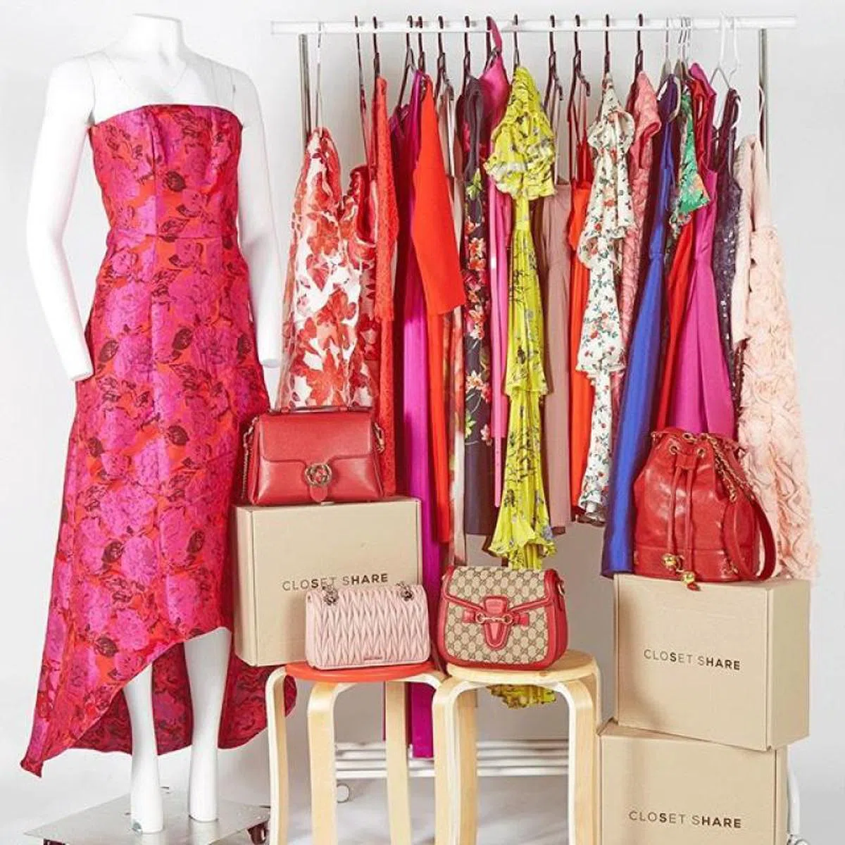 ClosetShare的部分新年出租服饰。（ClosetShare）