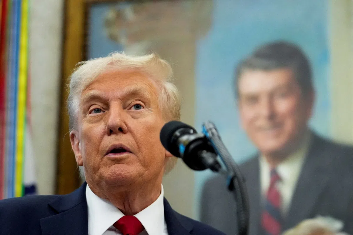 特朗普对H-1B签证“下重手”，令不少仰赖外国科技人才的美国企业无所适从。