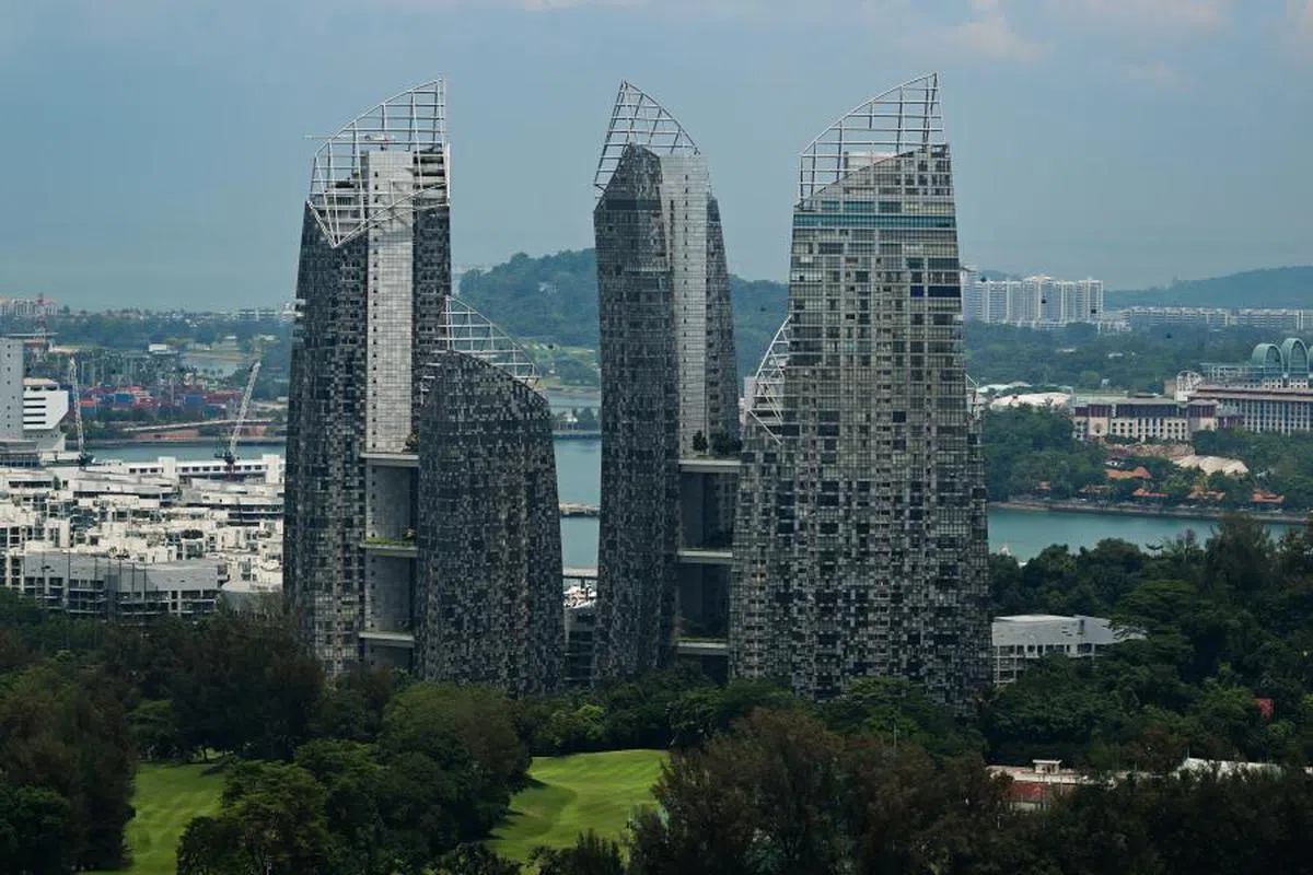 私宅租金暴增，也让不少本有意租住私宅者打退堂鼓，转向组屋租屋市场。（海峡时报）