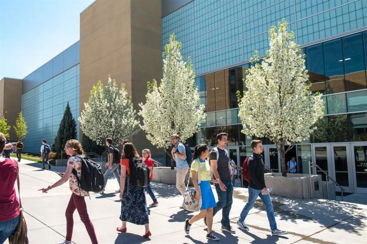  （美国杨百翰大学爱达荷分校官网） 