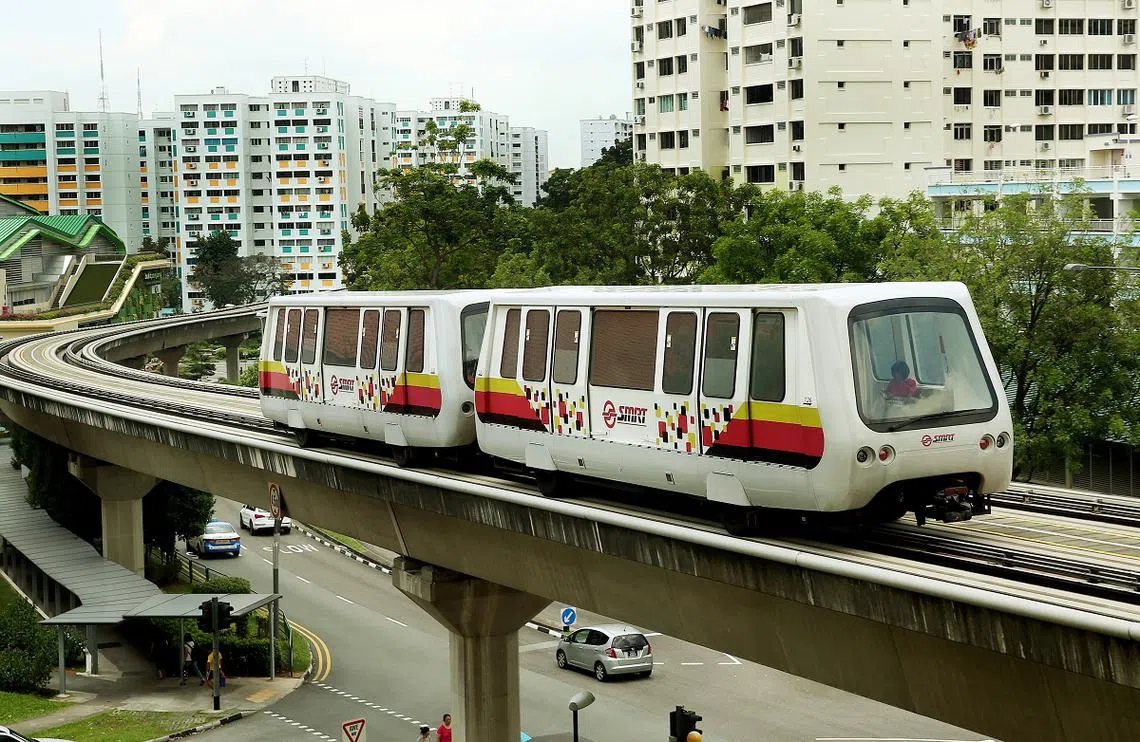 交通部长罕见爆料说，1999年开始运营的武吉班让轻轨是在“政治压力”下建成的。（海峡时报）