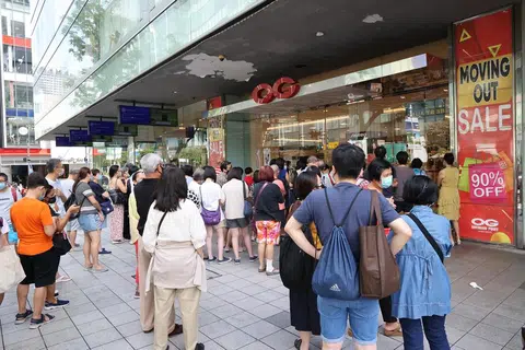 奥奇公司宣布结束在乌节坊的营业，未来将转战邻里零售市场。（新明日报）