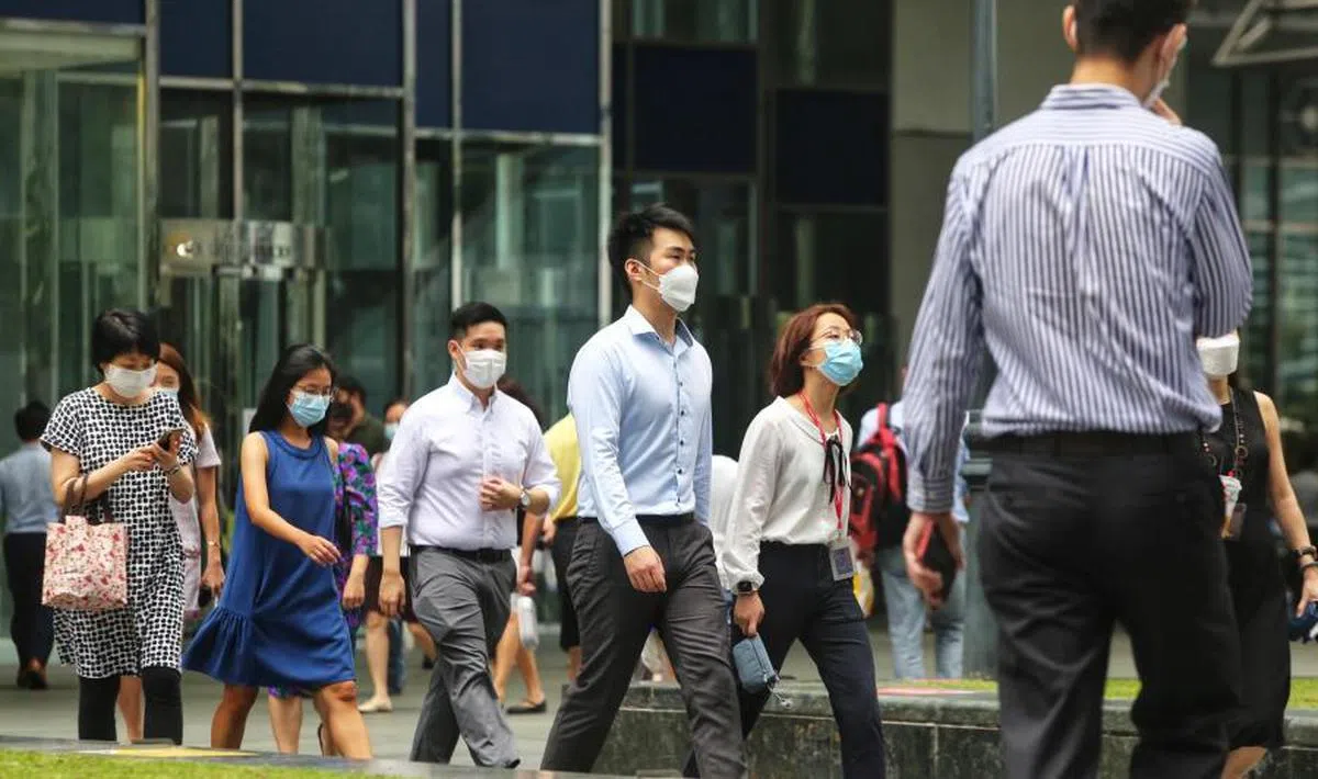 孟文能质疑大部分新加坡人都想成为PMET的观念是否适切。（联合早报）