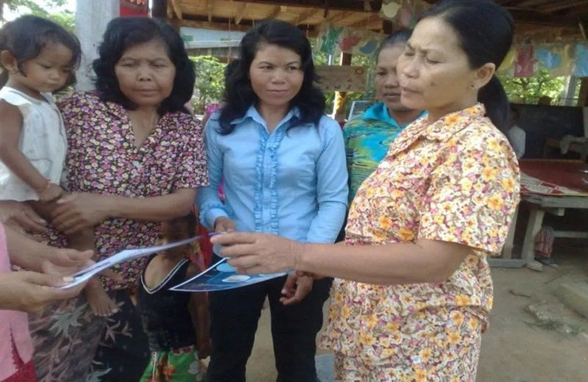  厕所大王还说现在这些村子里的阿姨们赚了钱，婆媳关系也解决了。因为有钱就不用与婆婆吵架，还可以买东西送婆婆。（一席） 