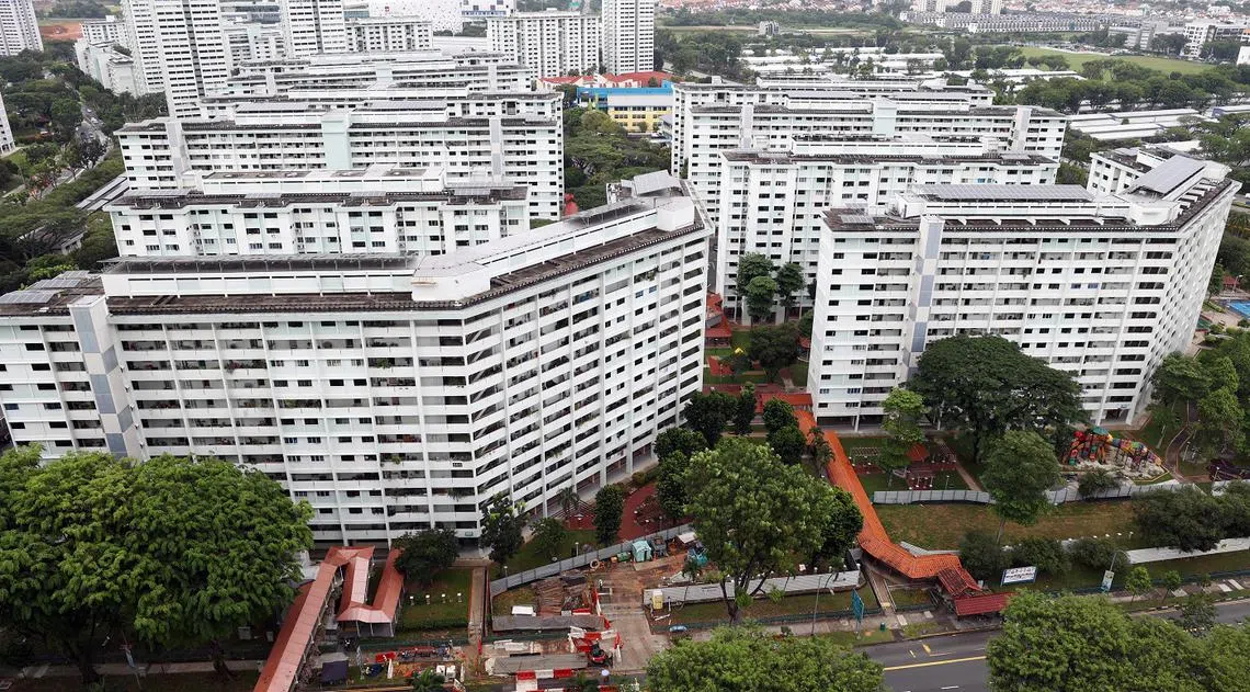 宏茂桥3道第562座至565座组屋2022年4月纳入选择性整体重建计划。（联合早报）