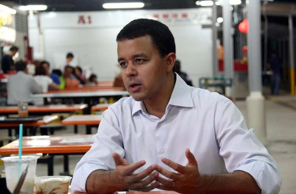  荷兰—武吉知马集选区议员迪舒沙（Christopher De Souza）。（海峡时报） 