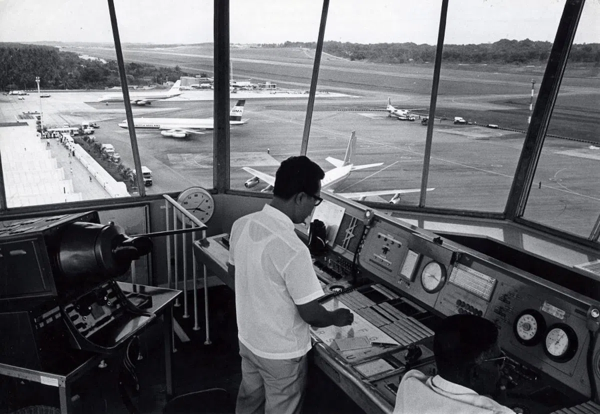 峇耶利巴机场控制塔。（档案照）