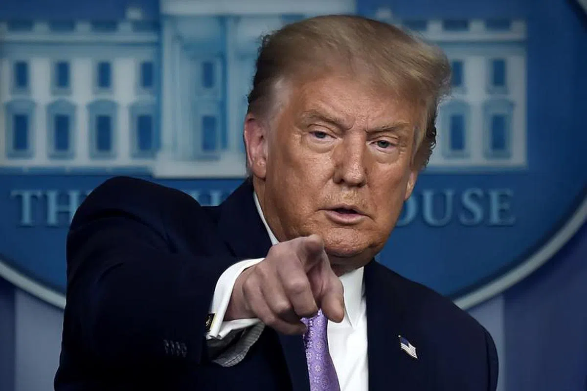  多项民调指出大多数美国人不满意特朗普处理疫情的表现。（法新社） 