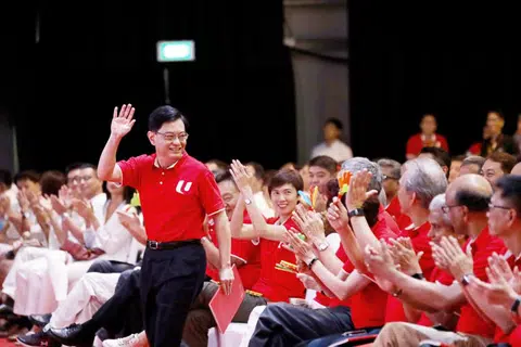 王瑞杰在5月1日升任副总理，当天首次以行动党第四代领军人物身份，在职总劳动节集会上发表主旨演说。（联合早报）