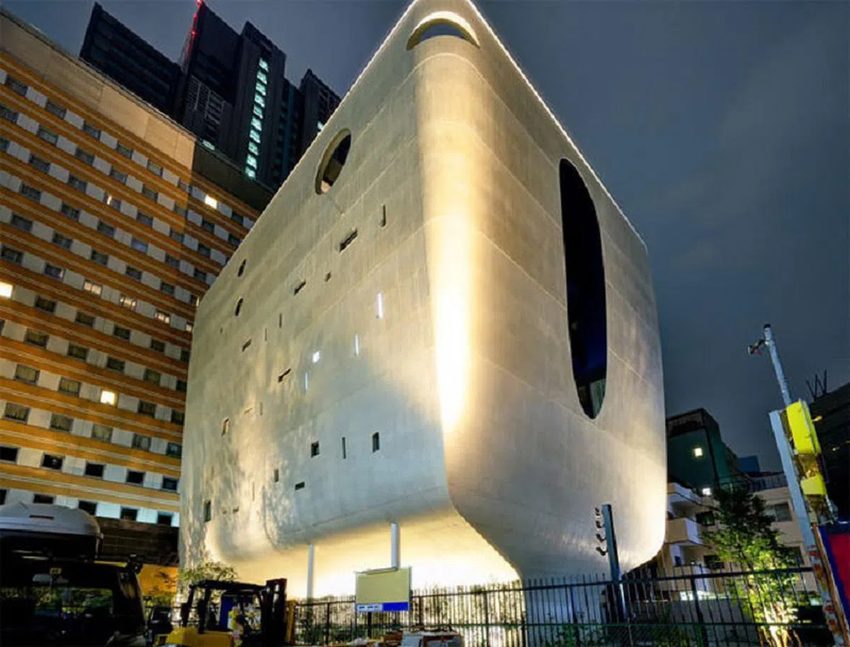  琉璃光院白莲华堂建筑外观像一艘宇宙飞船。（互联网） 