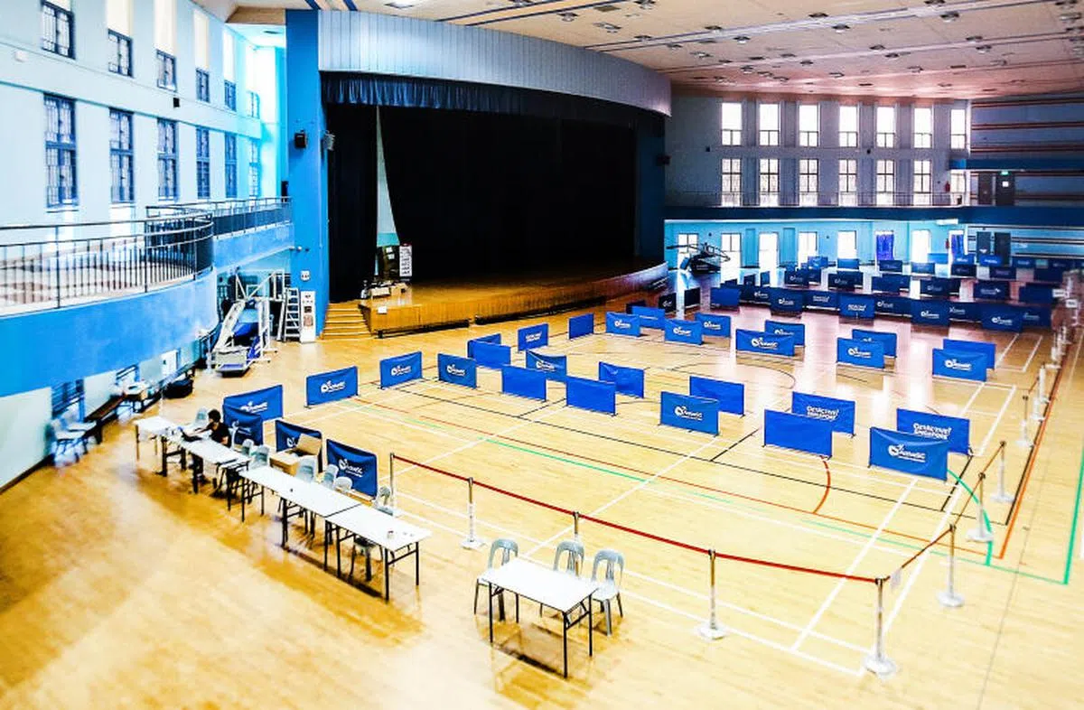  裕廊西体育馆。（联合早报） 