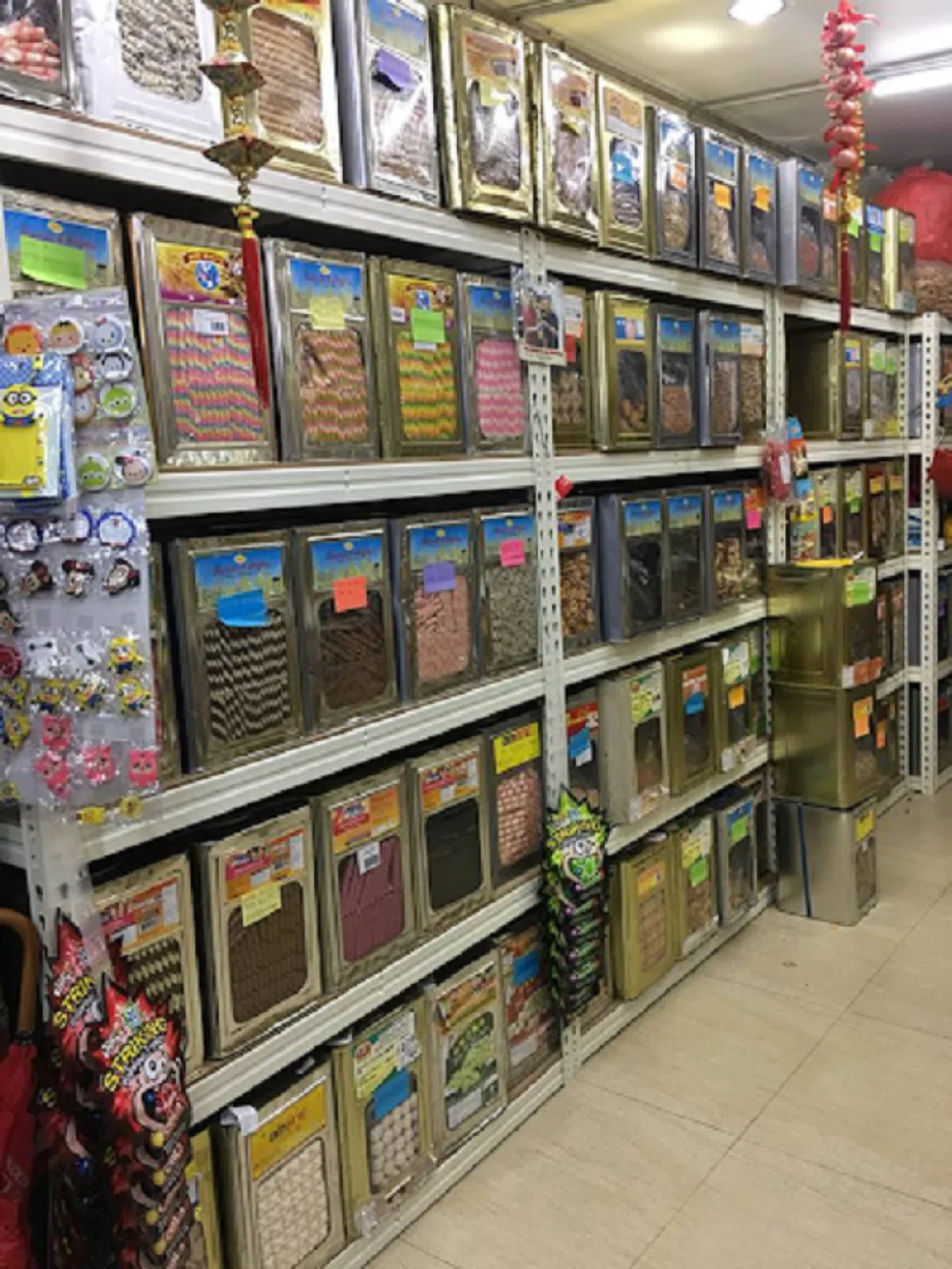  （Nelly’s Retro Snacks Singapore） 
