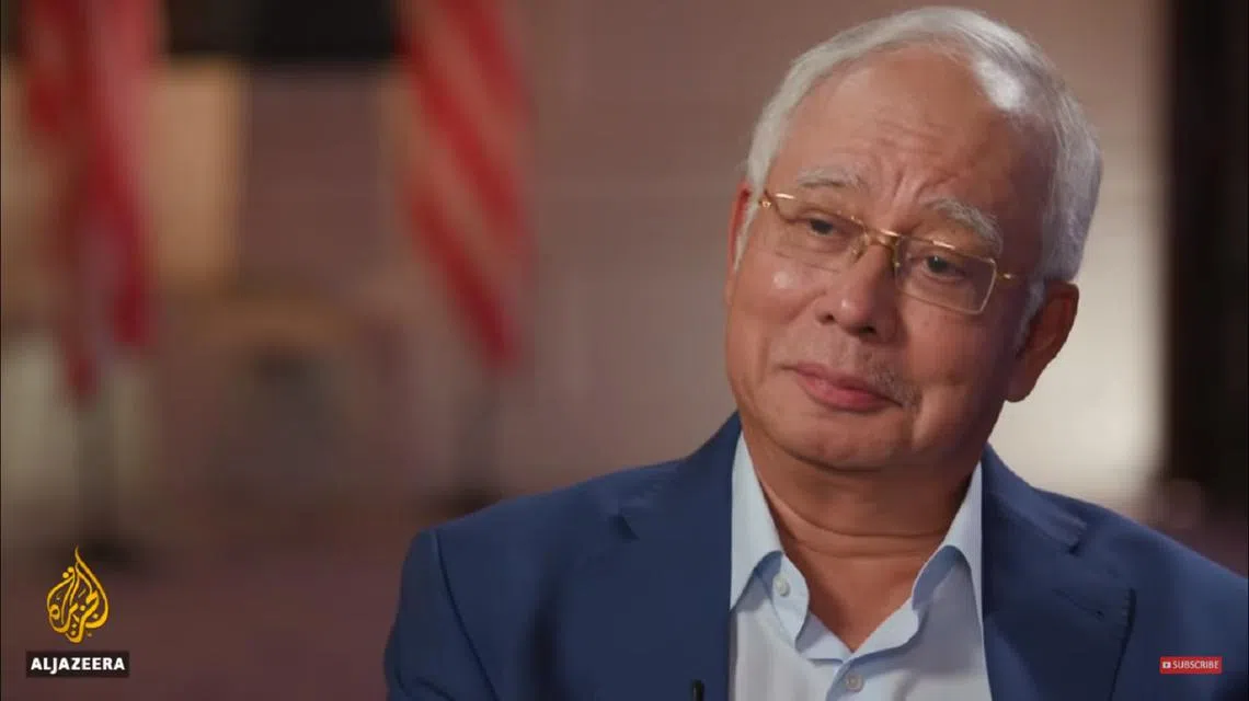 纳吉日前接受卡塔尔半岛电视台《101East》节目专访，期间数度动怒，还愤而离场。（视频截图）