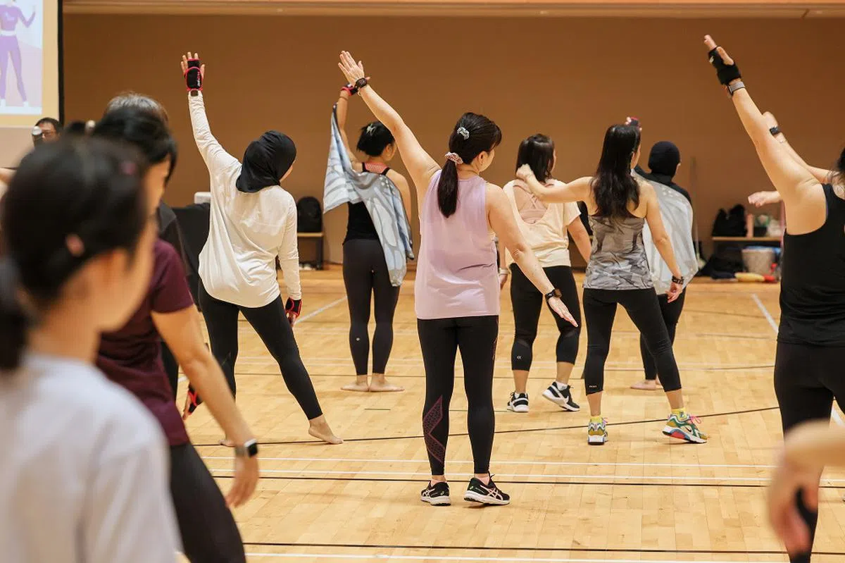 生活在新加坡的女性，可以自由做自己想做的事情、穿想穿的衣服。（联合早报）