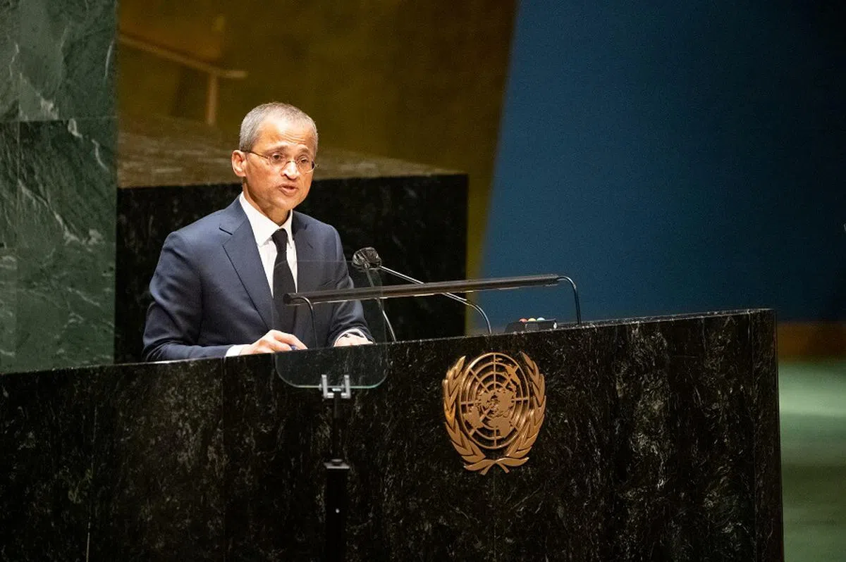 新加坡常驻联合国代表柏罕加福12月15日代表新加坡发表国家声明。（联合国新闻网）