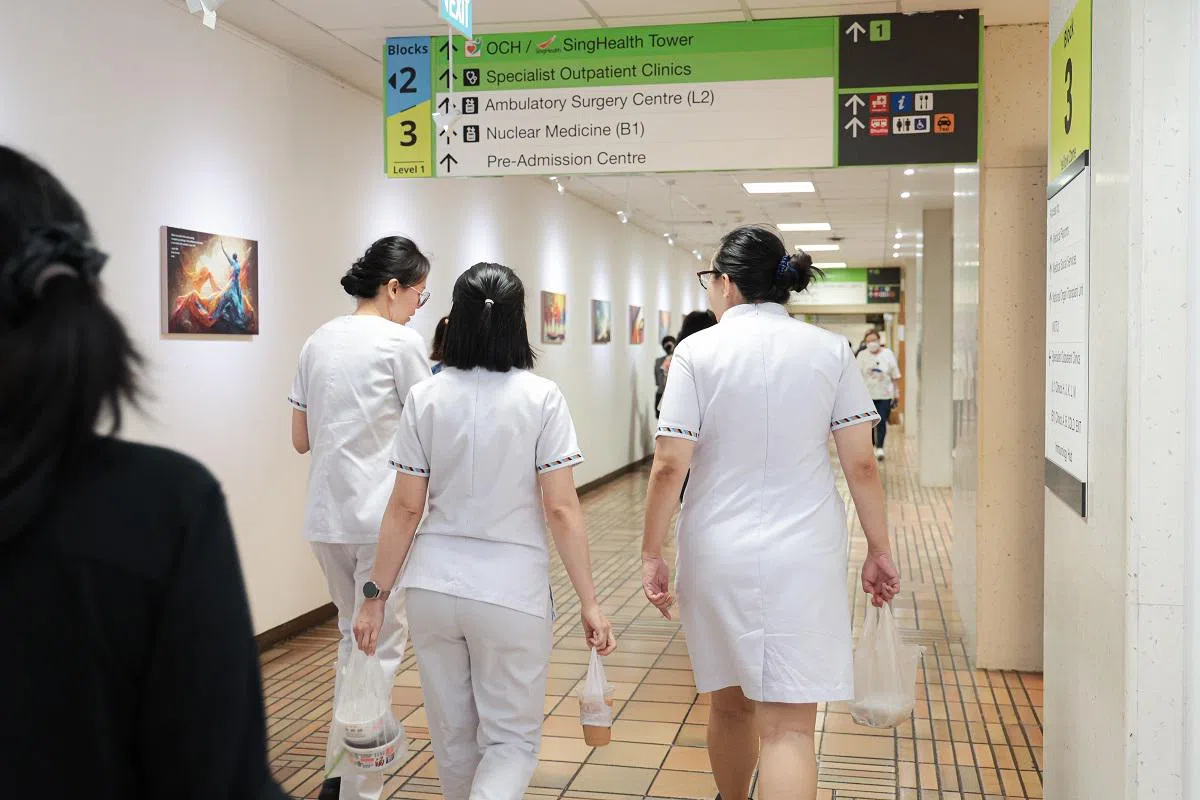 疫情后，各国普遍面对护士短缺问题。（联合早报）