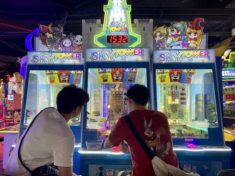 透过投币换取奖品或玩具的游戏机，也算是赌博的一种？（海峡时报）