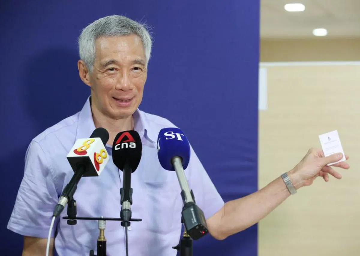  李显龙总理点出新加坡和英国的最大不同。（通讯及新闻部） 
