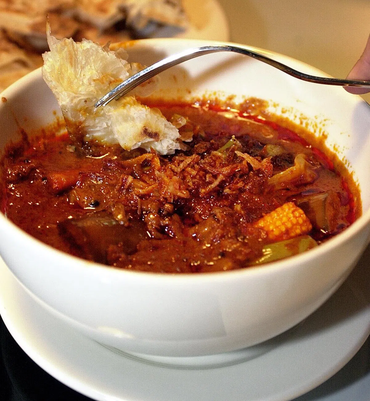 咖喱这道印度美食也曾引起不小的风波。（新报）