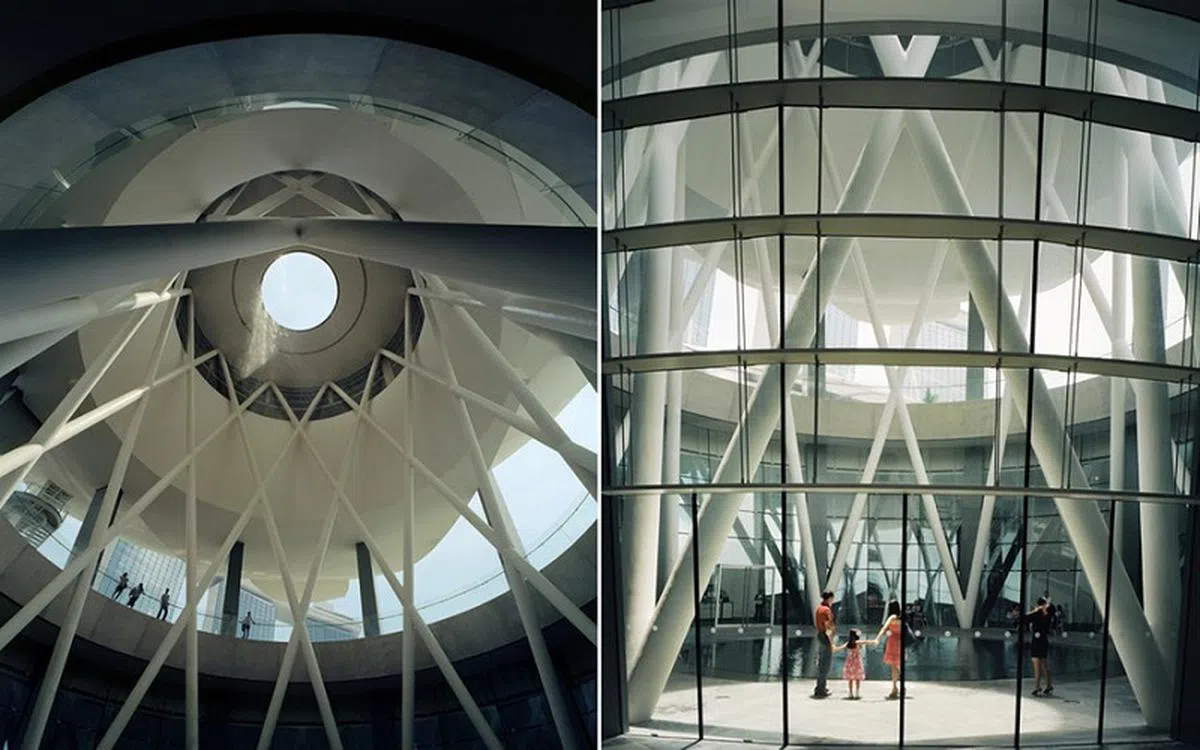  （Safdie Architects） 