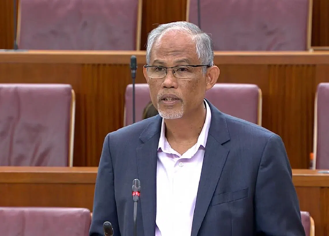 抱病出席国会的马善高部长解释说，政府的当务之急就是确保小贩中心的运作能持续经营，否则我们将变成空有小贩中心，里面却没有小贩在经营。（视频截图）