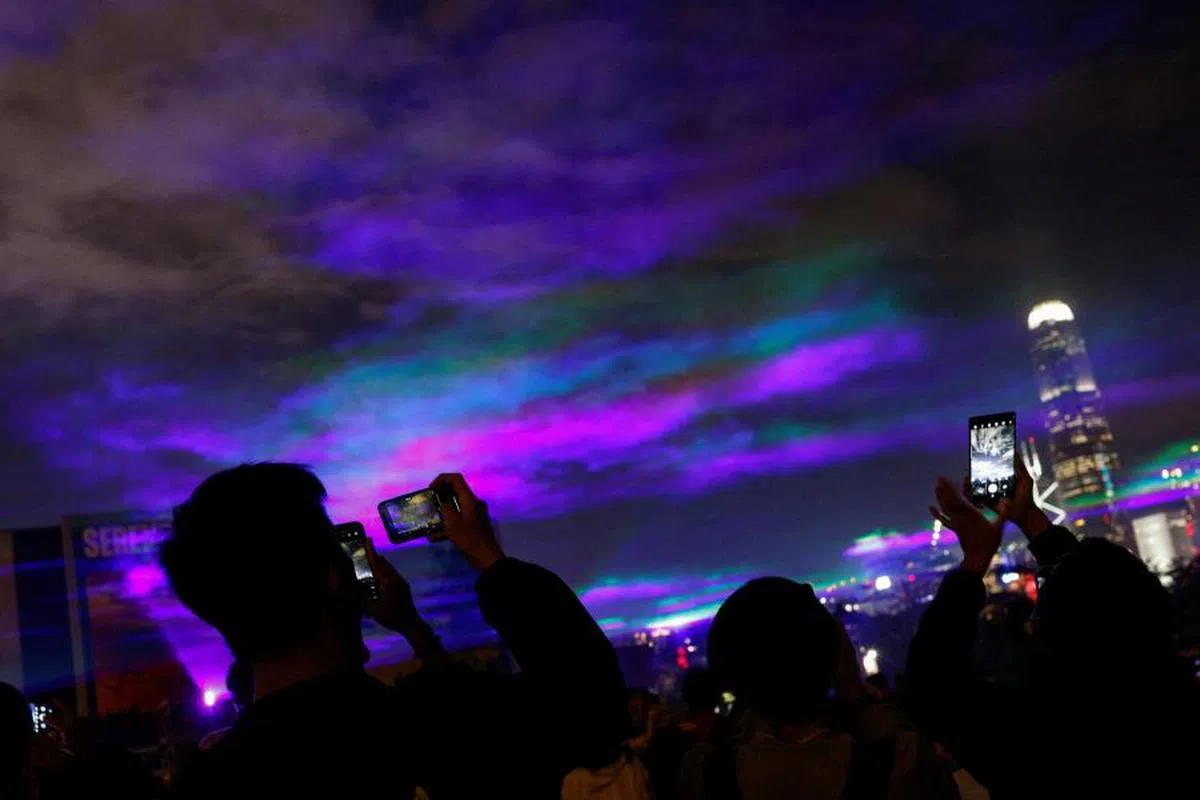 香港推出免费机票活动，试图重振遭疫情重创的旅游业。（路透社）