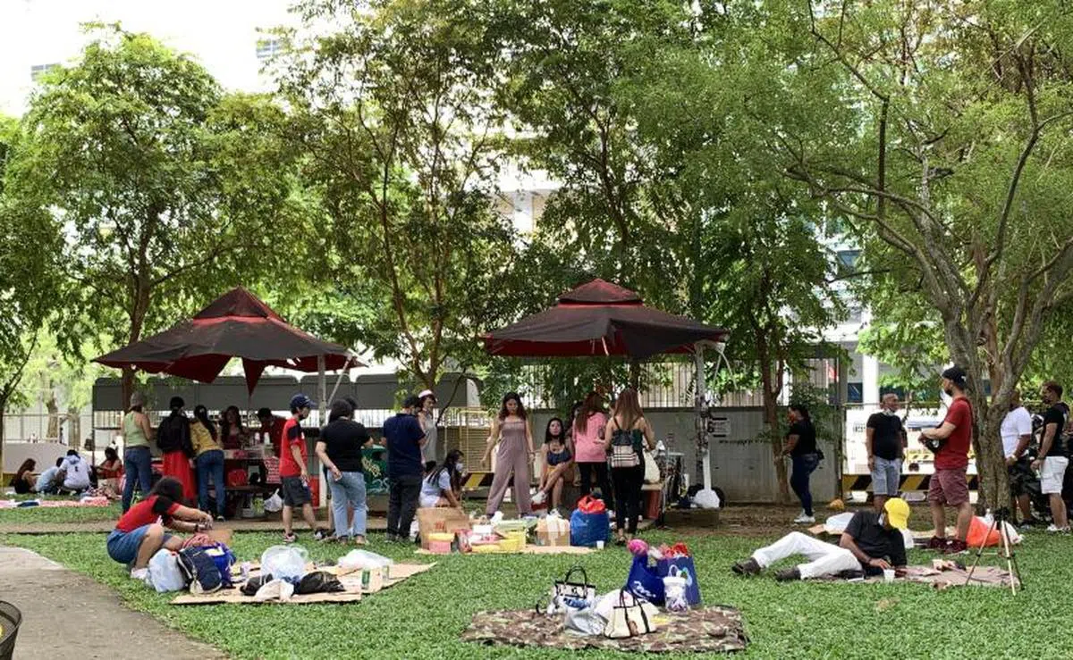 女佣周末休假。（新明日报）