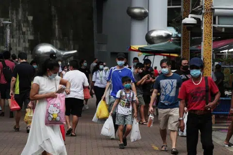 新加坡目前的本土冠病病例主要是德尔塔毒株引起的。（海峡时报）