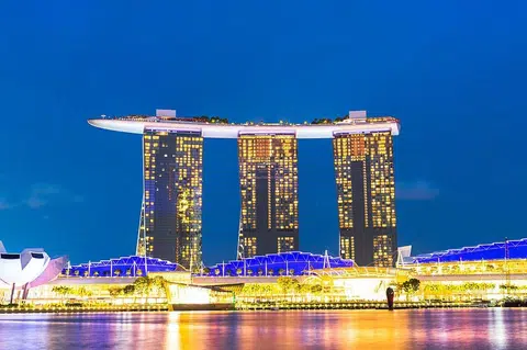 金沙酒店的夜景。（互联网）