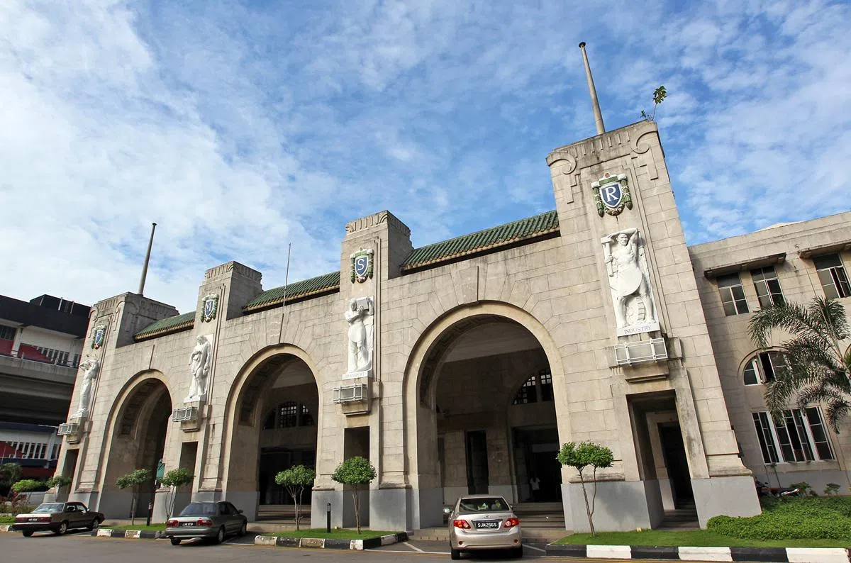 丹戎巴葛火车站于2011年6月30日正式熄灯，结束其历史使命。（联合早报）